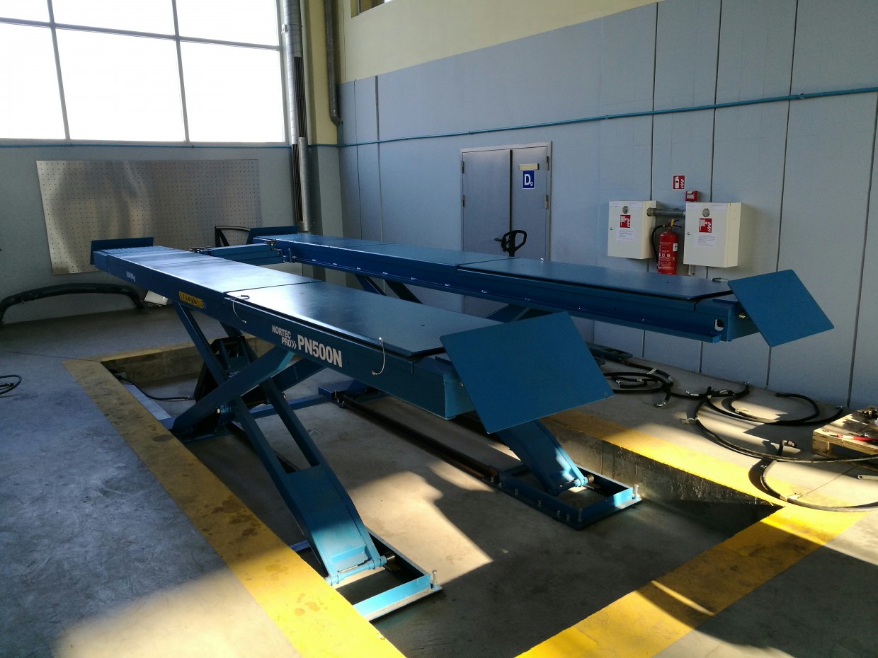 Kääridega tõstuk süvistatud versiooni rataste geomeetriale Nortec PRO PN500N 5,0T